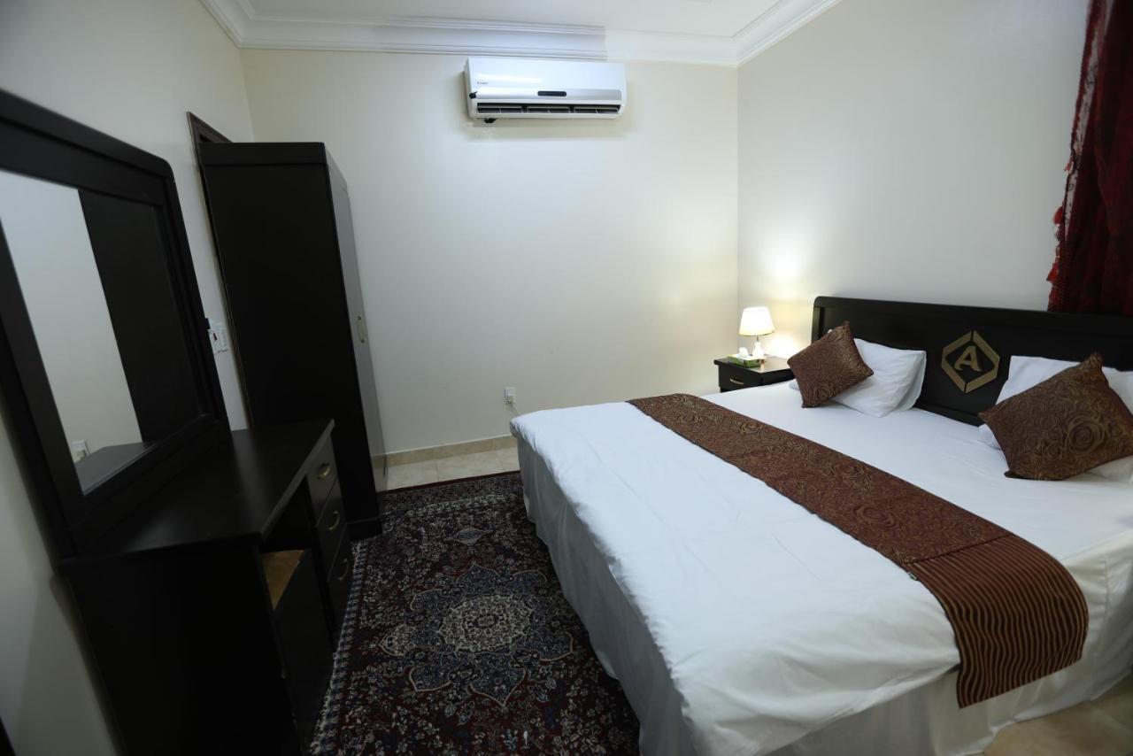 العيرى للشقق المخدومه جازان 1 Jizan Exterior photo